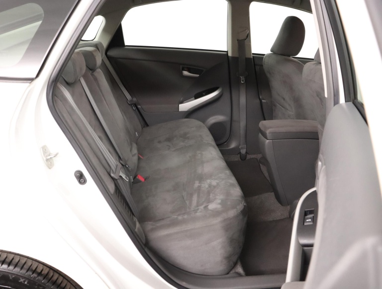 Toyota Prius - 1.8 Aspiration 16