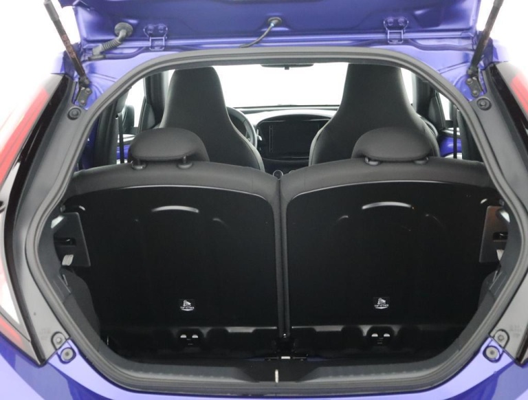 Toyota Aygo X - 1.0 VVT-i MT Play 23