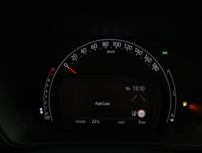 Toyota Aygo X - 1.0 VVT-i MT Play 6