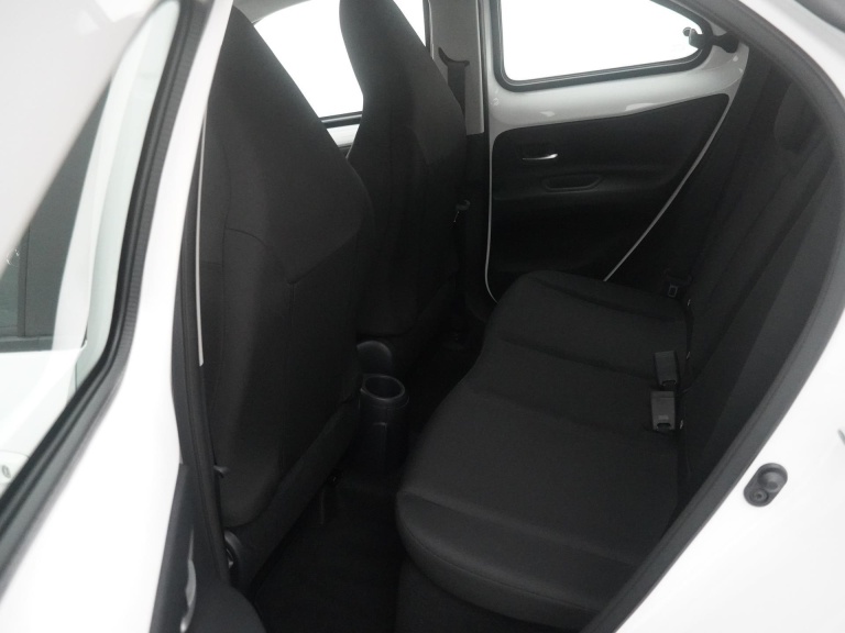 Toyota Aygo X - 1.0 VVT-i MT Play 14