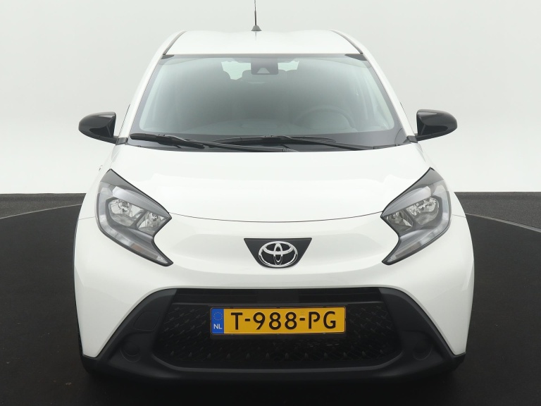 Toyota Aygo X - 1.0 VVT-i MT Play 19