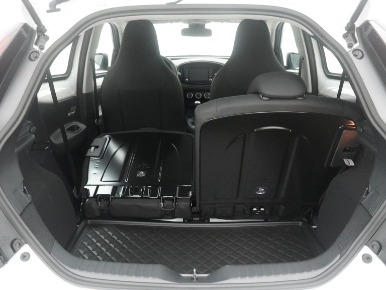Toyota Aygo X - 1.0 VVT-i MT Play 24