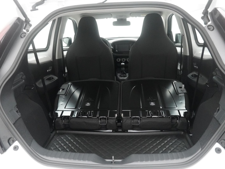 Toyota Aygo X - 1.0 VVT-i MT Play 25