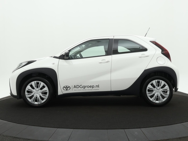Toyota Aygo X - 1.0 VVT-i MT Play 3
