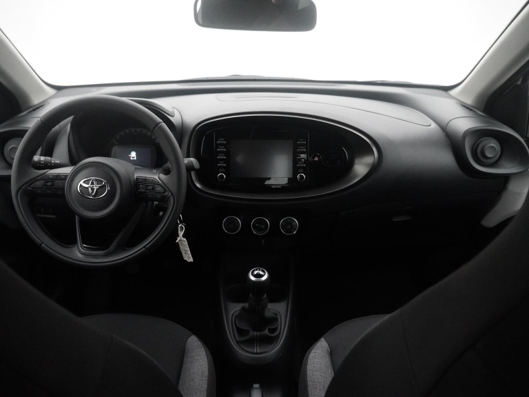 Toyota Aygo X - 1.0 VVT-i MT Play 4
