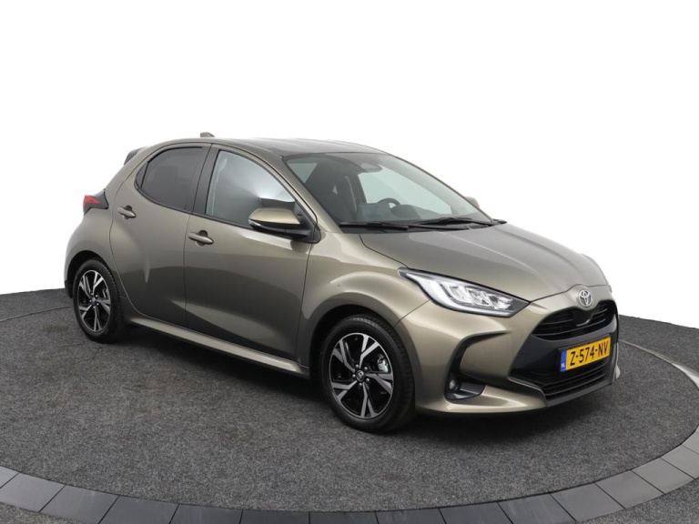 Toyota Yaris - 1.5 Hybrid 115 First Edition 14