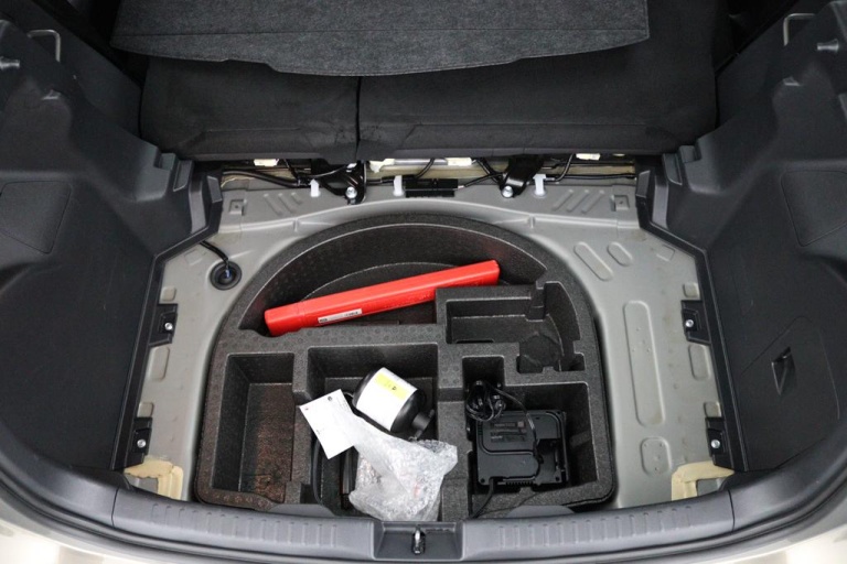 Toyota Yaris - 1.5 Hybrid 115 First Edition 33
