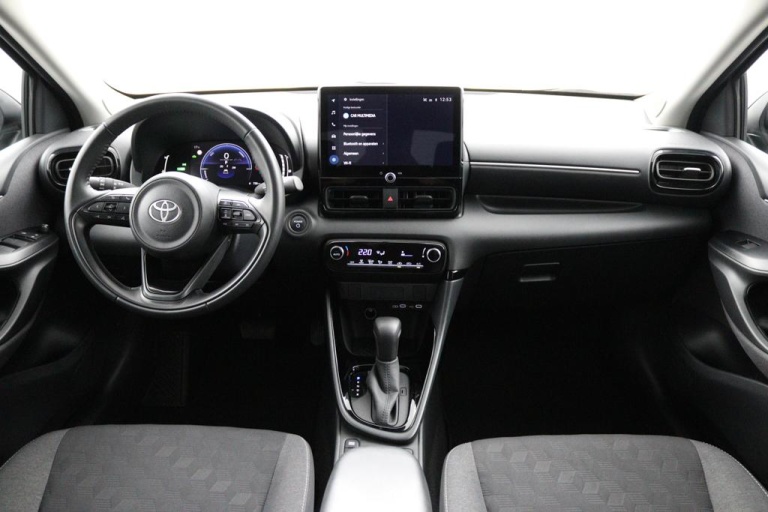 Toyota Yaris - 1.5 Hybrid 115 First Edition 4