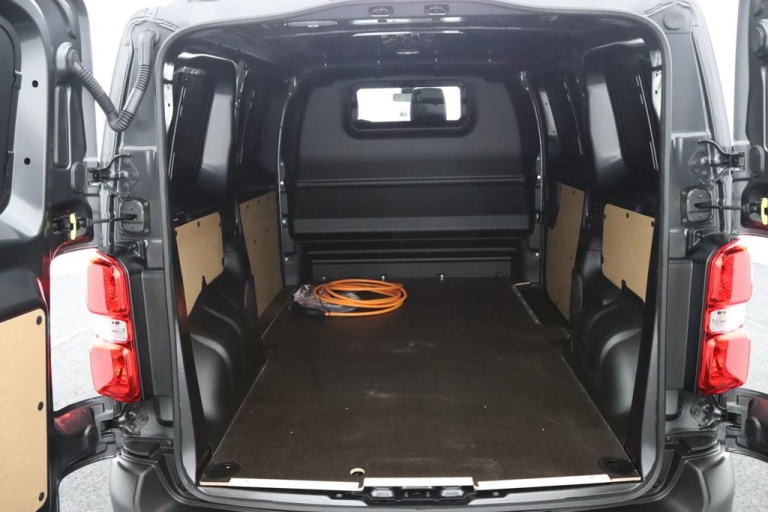 Toyota PROACE Electric Worker - Challenger Extra Range L1 75 kWh 22