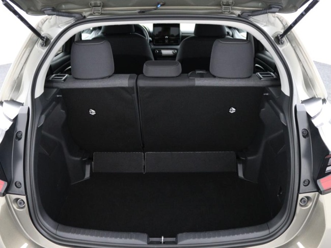 Toyota Yaris - 1.5 Hybrid 115 First Edition