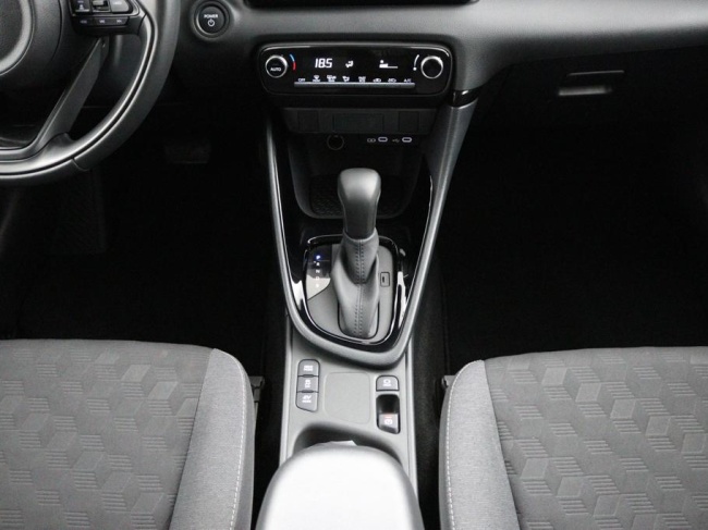 Toyota Yaris - 1.5 Hybrid 115 First Edition