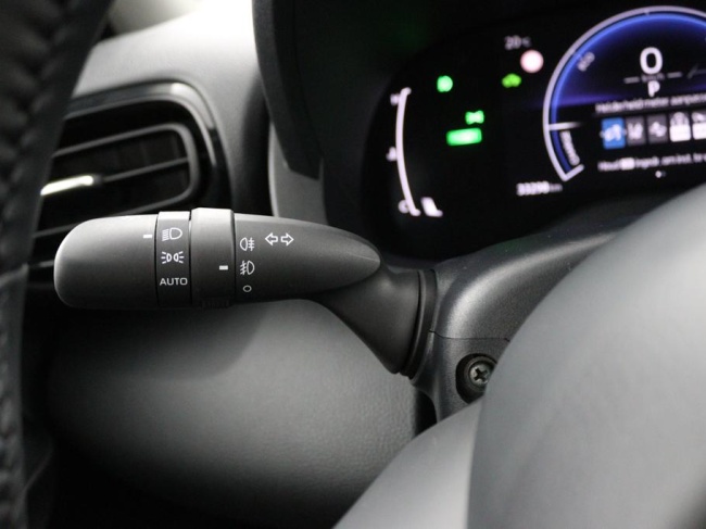 Toyota Yaris - 1.5 Hybrid 115 First Edition