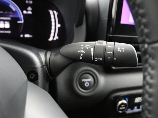 Toyota Yaris - 1.5 Hybrid 115 First Edition