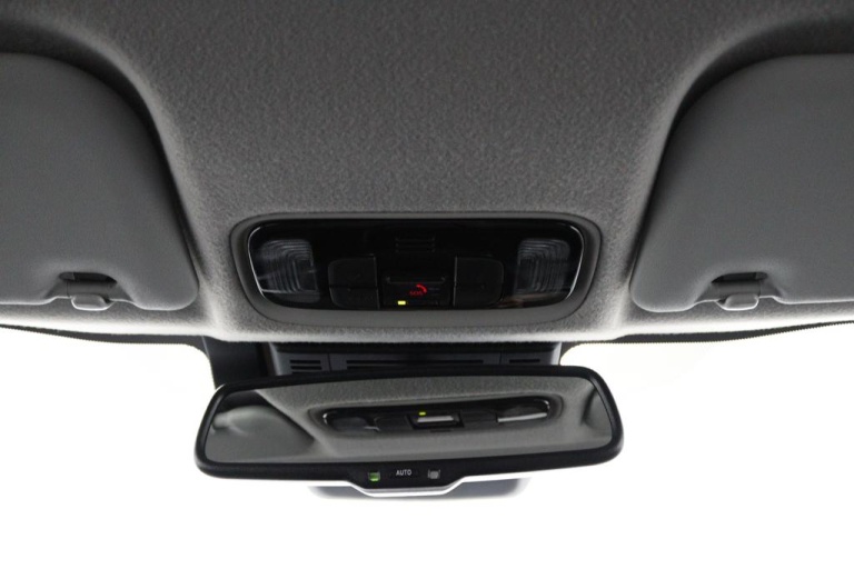 Toyota Yaris - 1.5 Hybrid 115 First Edition 32