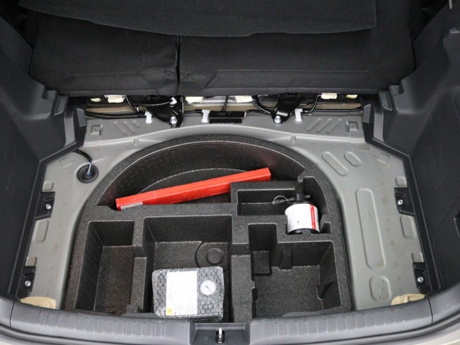 Toyota Yaris - 1.5 Hybrid 115 First Edition