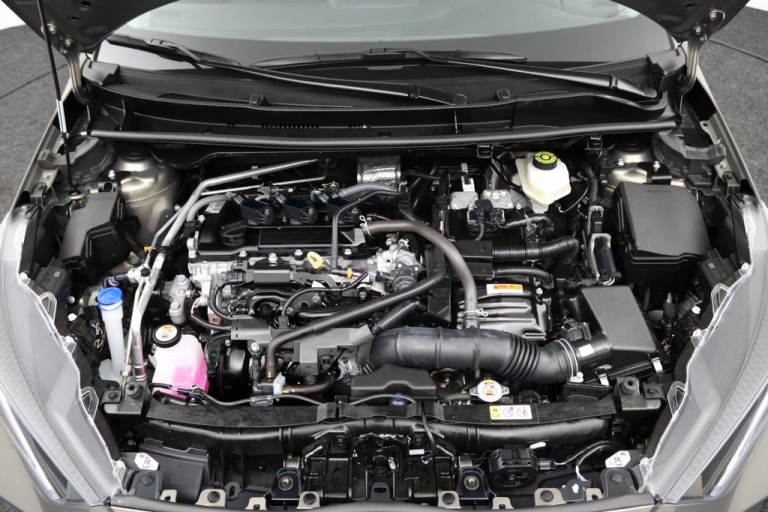 Toyota Yaris - 1.5 Hybrid 115 First Edition 34
