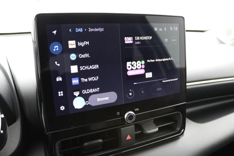 Toyota Yaris - 1.5 Hybrid 115 First Edition 41