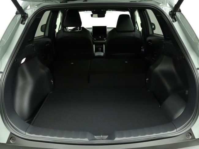 Toyota Corolla Cross - Hybrid 200 Style