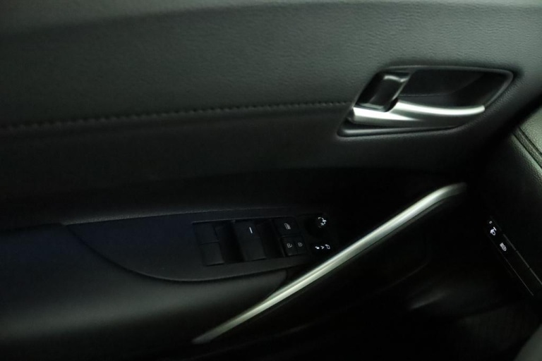 Toyota Corolla Cross - Hybrid 200 Style 27