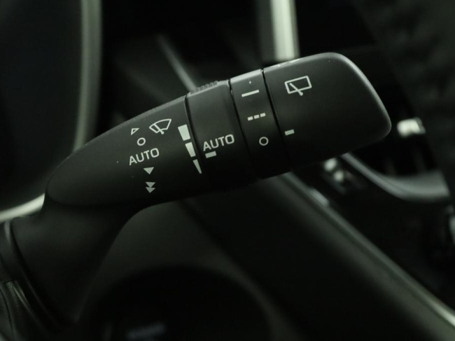 Toyota Corolla Cross - Hybrid 200 Style