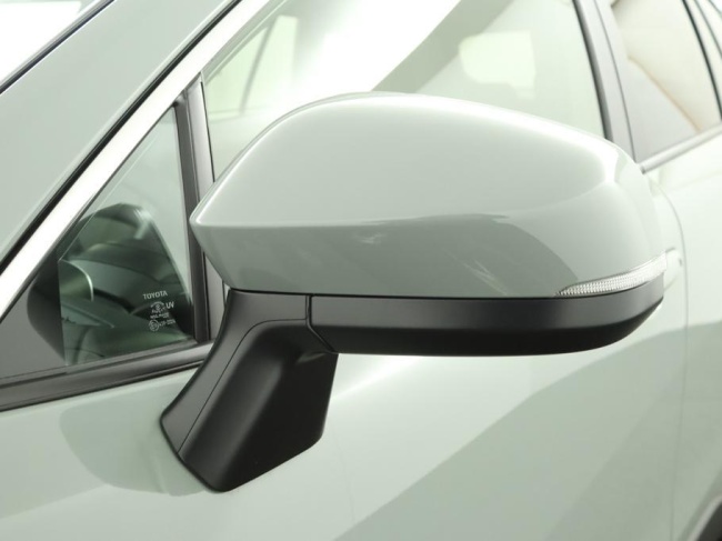 Toyota Corolla Cross - Hybrid 200 Style