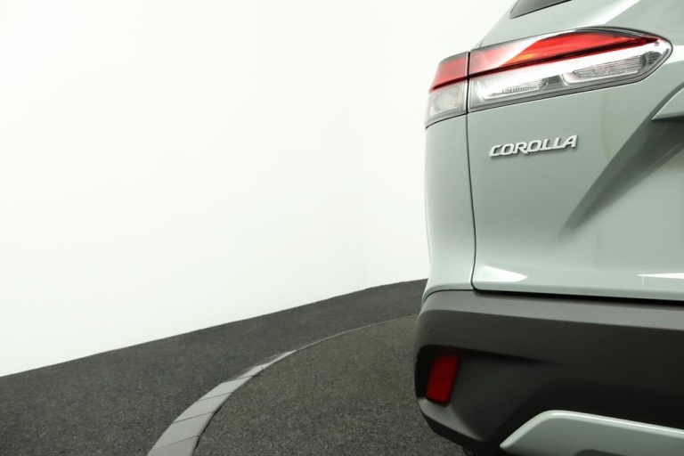 Toyota Corolla Cross - Hybrid 200 Style 38