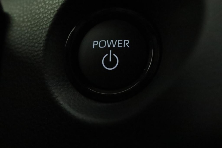 Toyota Corolla Cross - Hybrid 200 Style 42