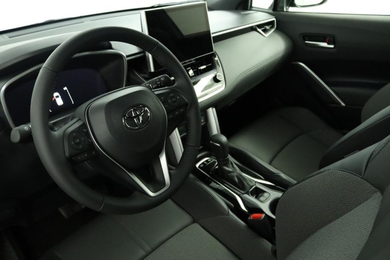 Toyota Corolla Cross - Hybrid 200 Style 47