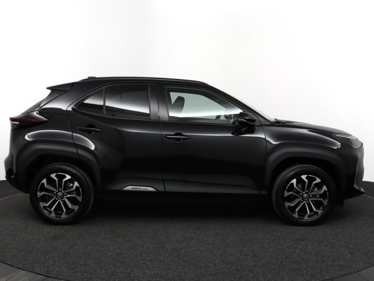 Toyota Yaris Cross - 1.5 Hybrid Dynamic 13