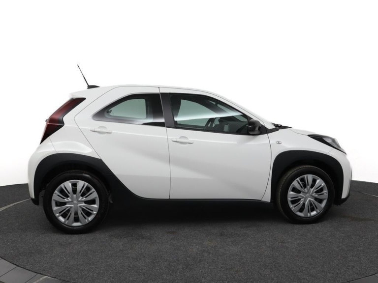 Toyota Aygo X - 1.0 VVT-i MT Play 11