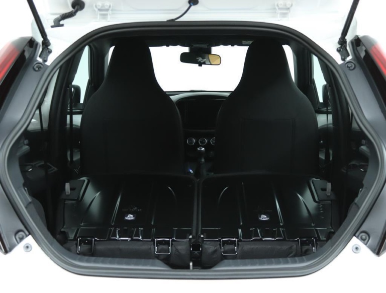 Toyota Aygo X - 1.0 VVT-i MT Play 21