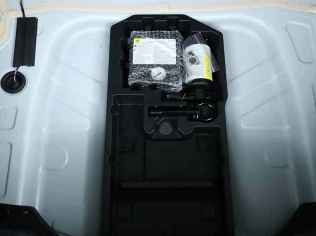 Toyota Aygo X - 1.0 VVT-i MT Play