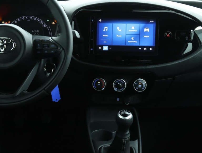 Toyota Aygo X - 1.0 VVT-i MT Play 42