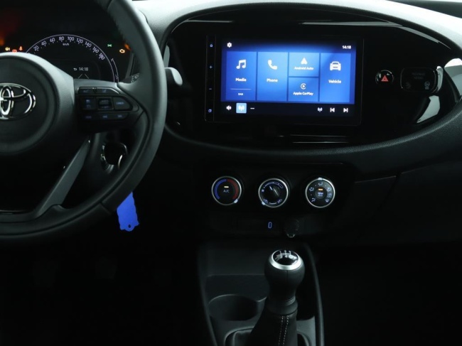 Toyota Aygo X - 1.0 VVT-i MT Play