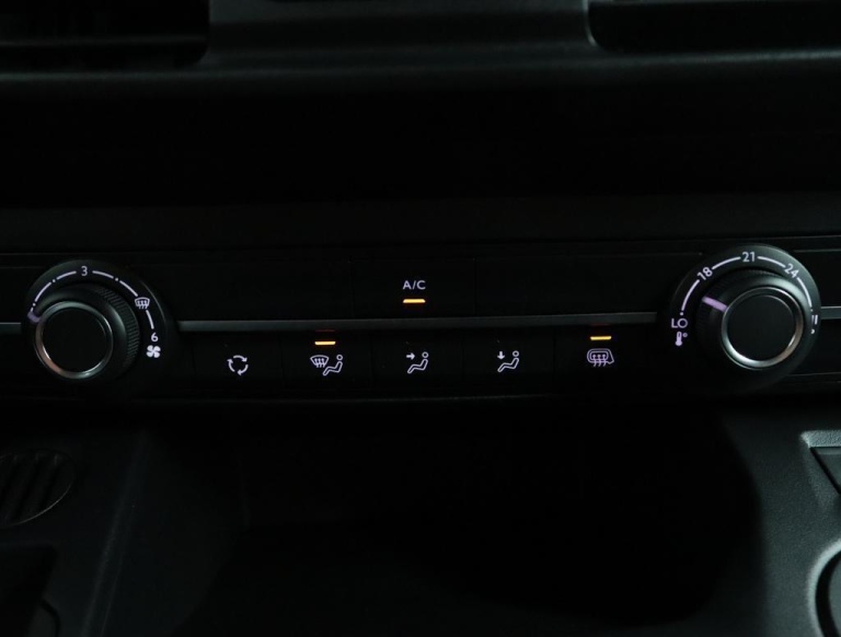 Toyota PROACE CITY Electric - Navigator 50 kWh 7