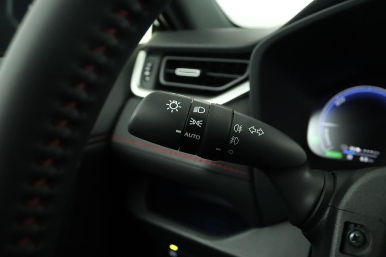Toyota RAV4 - 2.5 Plug-in Hybrid AWD Dynamic 29
