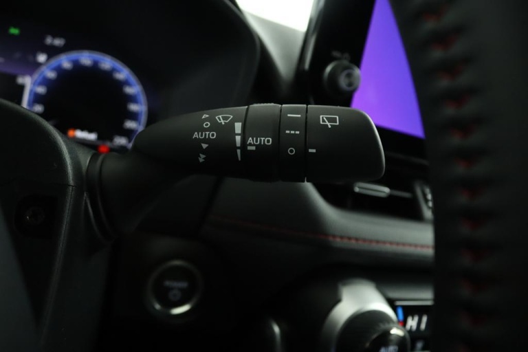 Toyota RAV4 - 2.5 Plug-in Hybrid AWD Dynamic 30