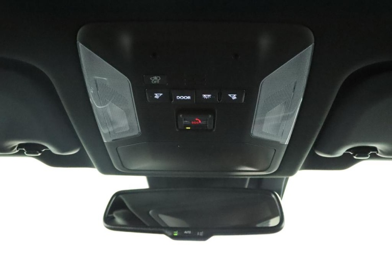 Toyota RAV4 - 2.5 Plug-in Hybrid AWD Dynamic 31
