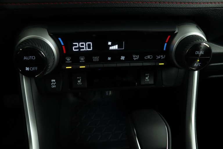 Toyota RAV4 - 2.5 Plug-in Hybrid AWD Dynamic 7