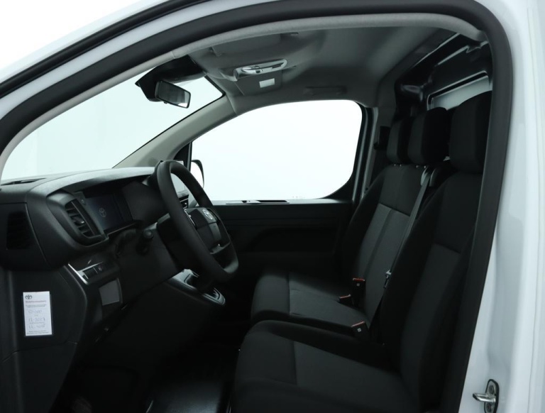 Toyota PROACE Long Worker - 2.0 D-4D L2 Navigator 17