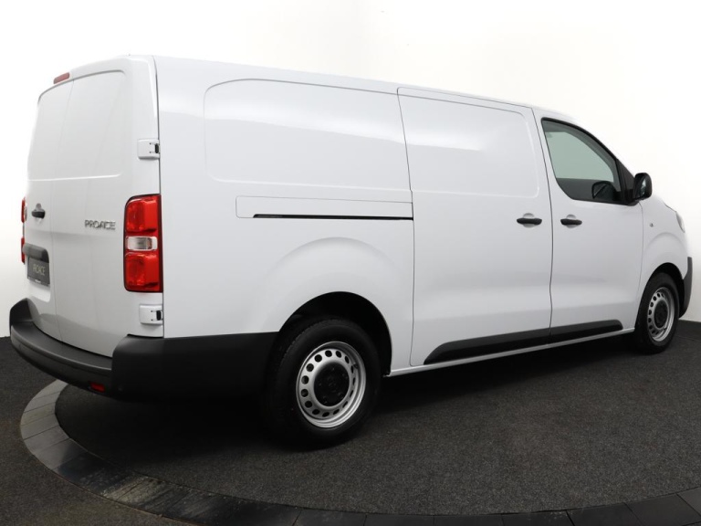 Toyota PROACE Long Worker - 2.0 D-4D L2 Navigator 2