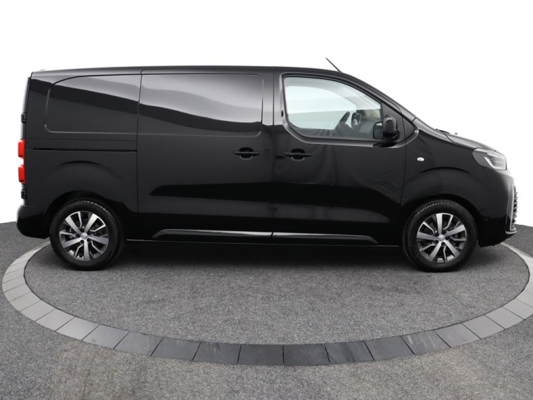 Toyota PROACE Electric Worker - Professional Extra Range L1 75 kWh 11