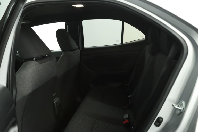 Toyota Yaris Cross - 1.5 Hybrid 115 First Edition 18
