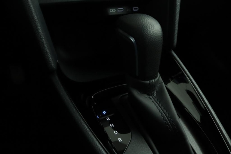 Toyota Yaris Cross - 1.5 Hybrid 115 First Edition 26
