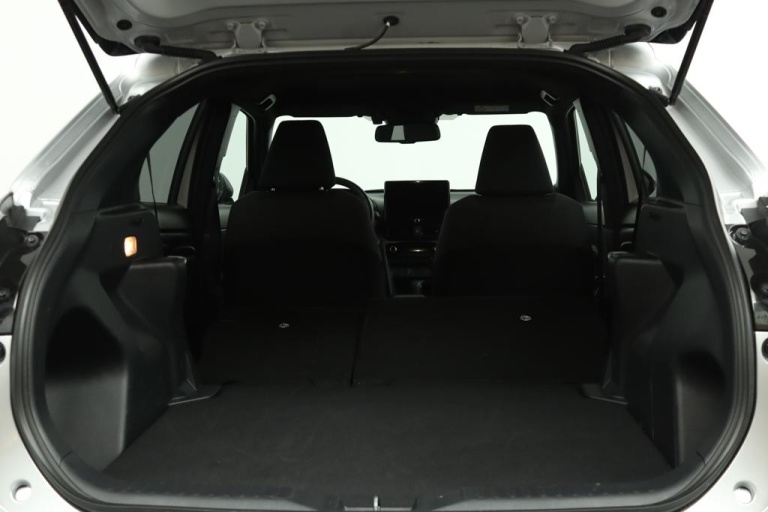 Toyota Yaris Cross - 1.5 Hybrid 115 First Edition 35