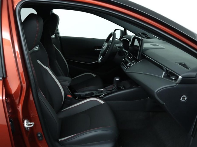 Toyota Corolla - Hybrid 140 GR Sport