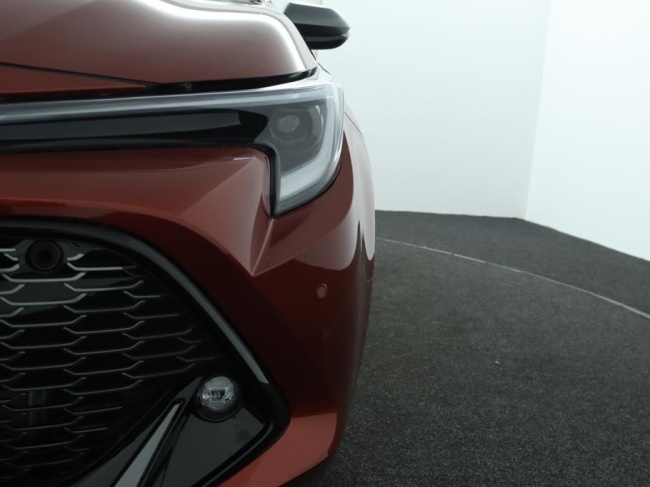 Toyota Corolla - Hybrid 140 GR Sport