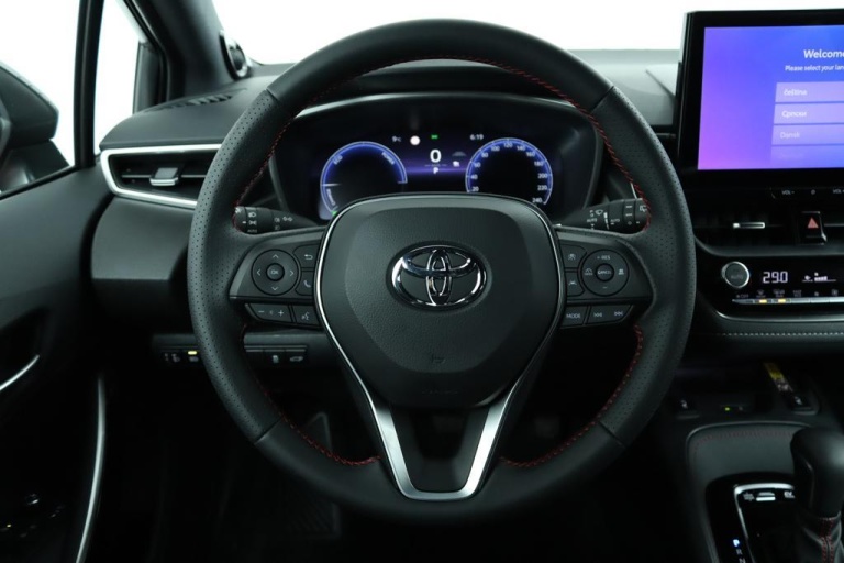 Toyota Corolla - Hybrid 140 GR Sport 46