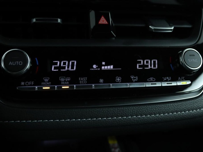 Toyota Corolla - Hybrid 140 GR Sport