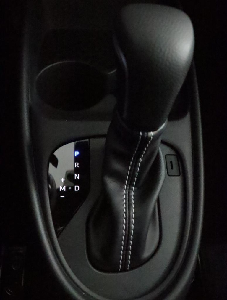Toyota Aygo X - 1.0 VVT-i S-CVT Play 26